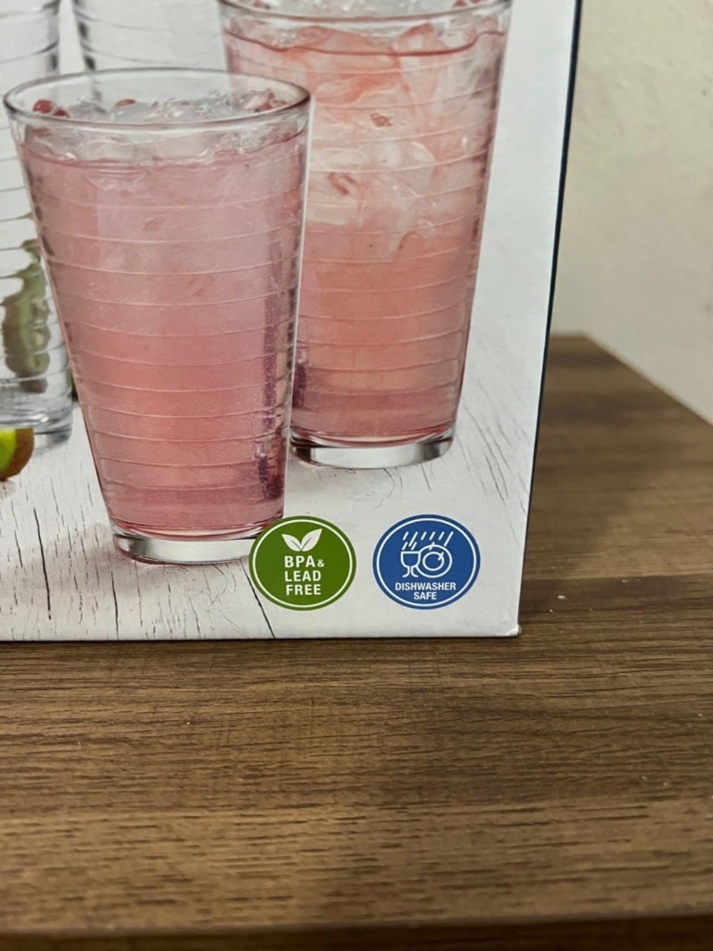 Libbey Clear Hoops Glass Tumbler Set with Pink Drink Accents (6 Pack) - Picture 2 of 3